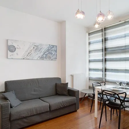 Apartment Via Carli