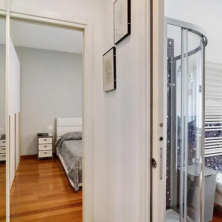 Apartment Via Carli